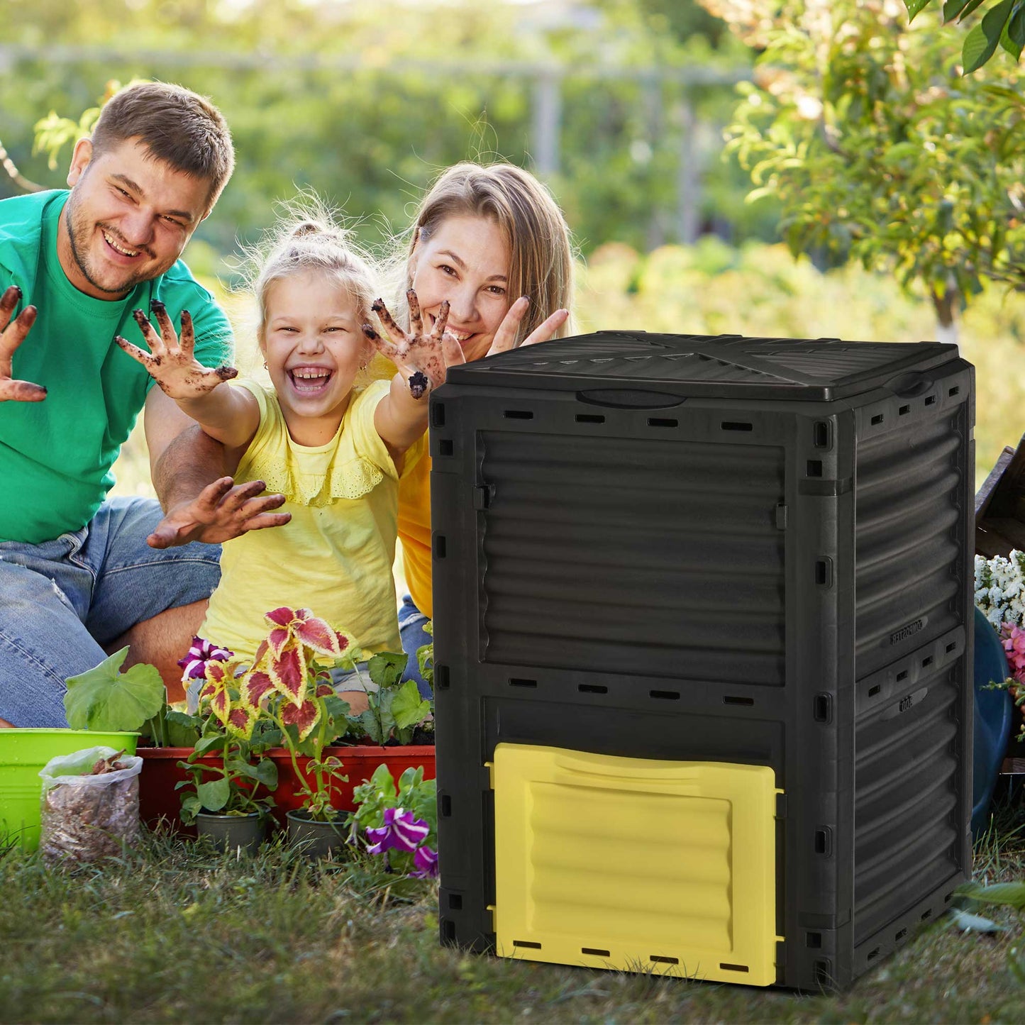Outsunny Garden Compost Bin Large Outdoor Compost Container 80 Gallon Fast Creation of Fertile Soil Aerating Compost Box, Easy Assembly, Black