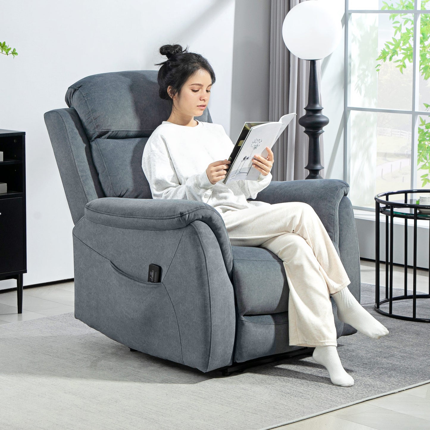 HOMCOM Manual Recliner Chair with Vibration Massage & Side Pockets – Living Room Recliner