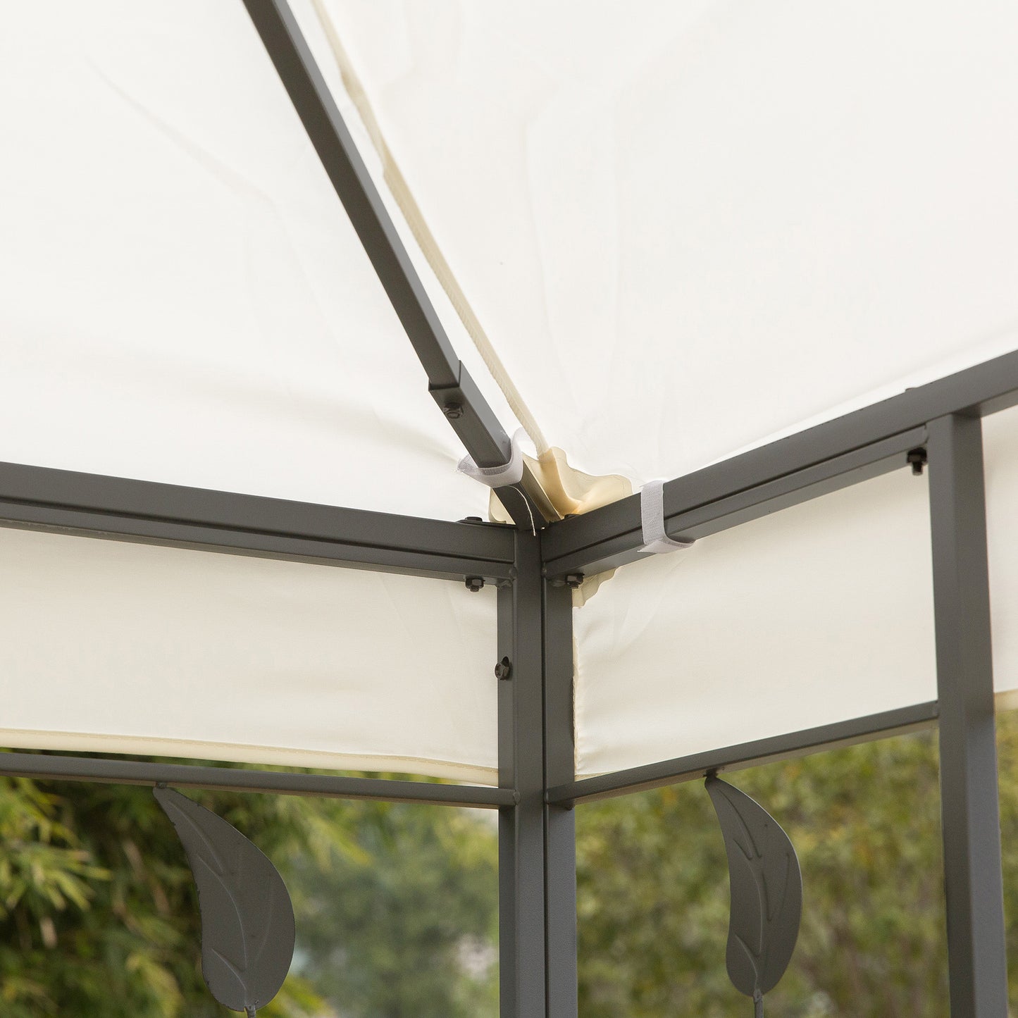 Outsunny 10' x 10' Outdoor Garden Metal Gazebo Patio Canopy Marquee Patio Party Tent Canopy Shelter Vented Roof Decorative Frame, Cream