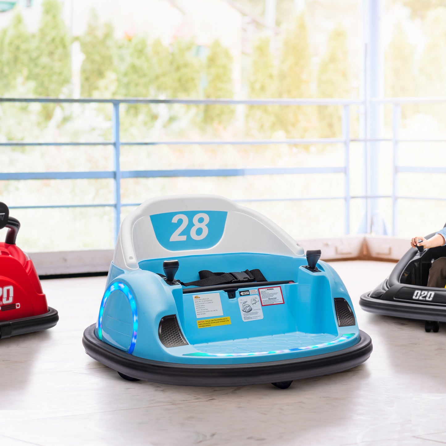 Qaba 12V Bumper Car for Toddlers, Ride On Car with 360 Degree Remote Control, Lights Music Horn, for 1.5-5 Years, Pink