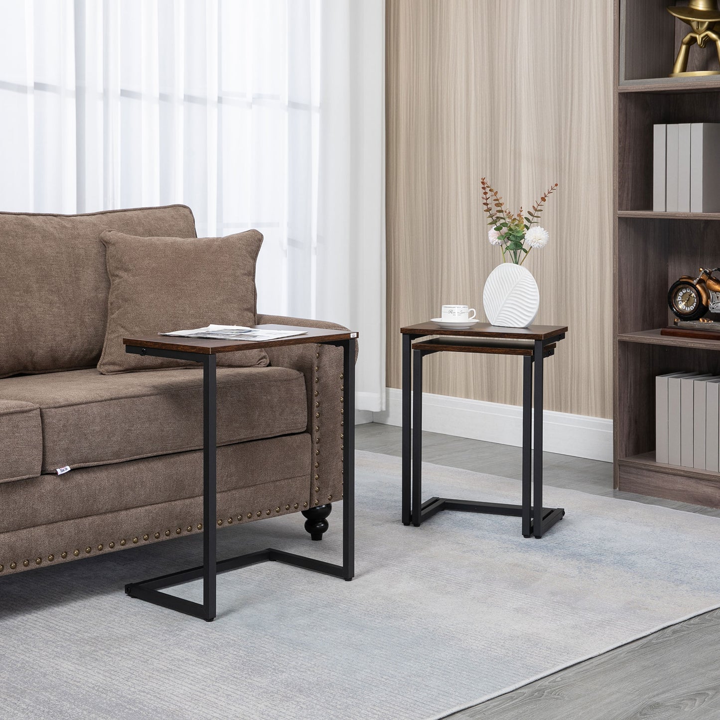 HOMCOM Nesting End Tables Set of 3, Industrial C-Shaped Snack Side Table with Steel Frame for Sofa Couch, Bed, Living Room, Rustic Brown