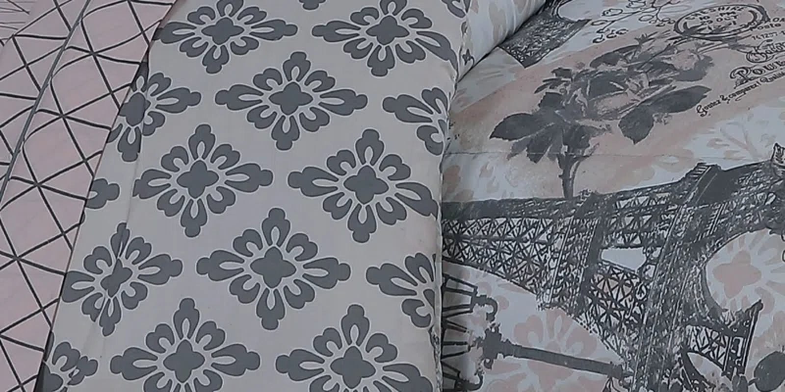 Traditional Jersey Knit Geometric Shapes Comforter Set