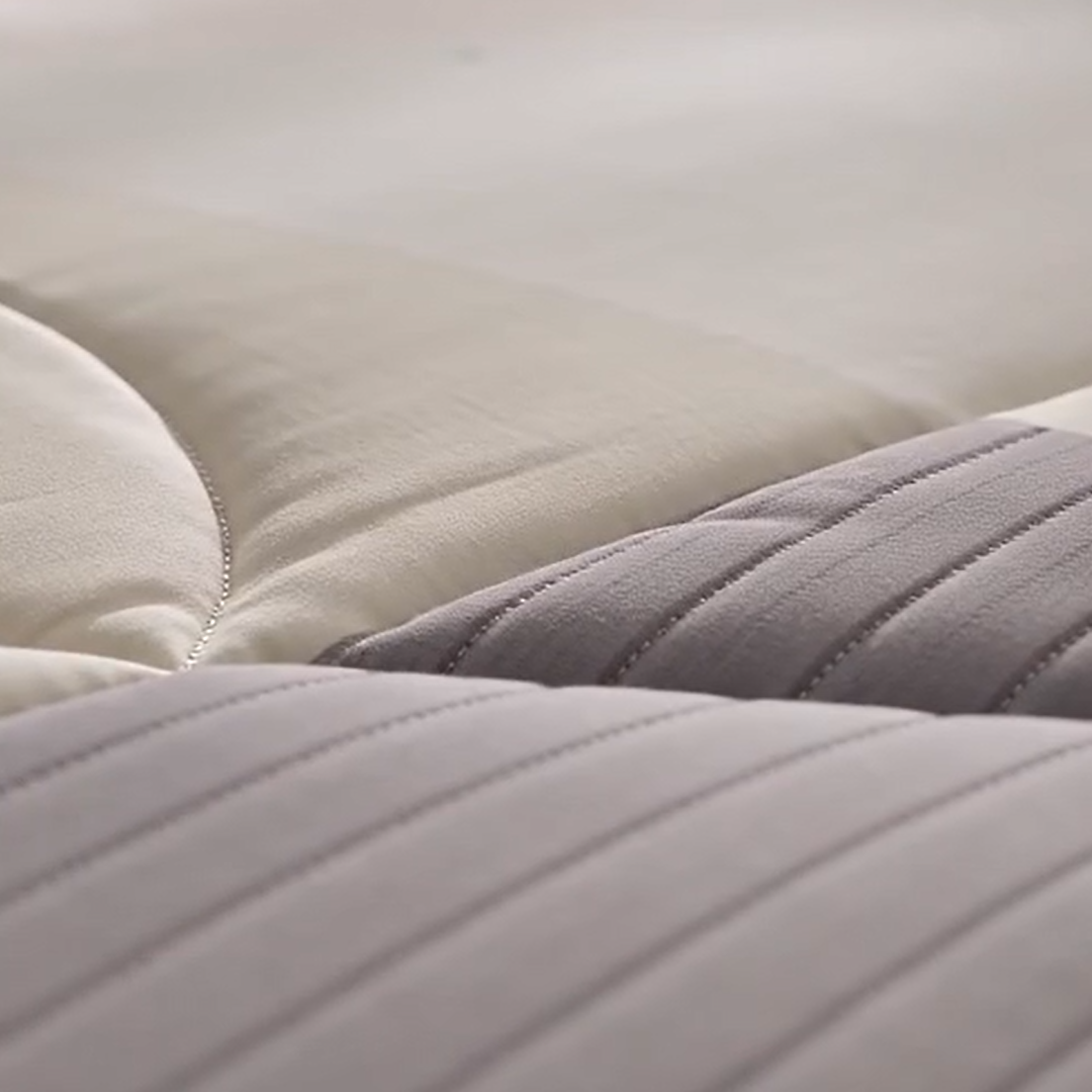 Aarniva Breathable Polyester Sandstone Geometry Comforter Set | King/Queen | 250 GSM | Ultra-Soft & Cozy | Sage Horizon | 5-Piece Set