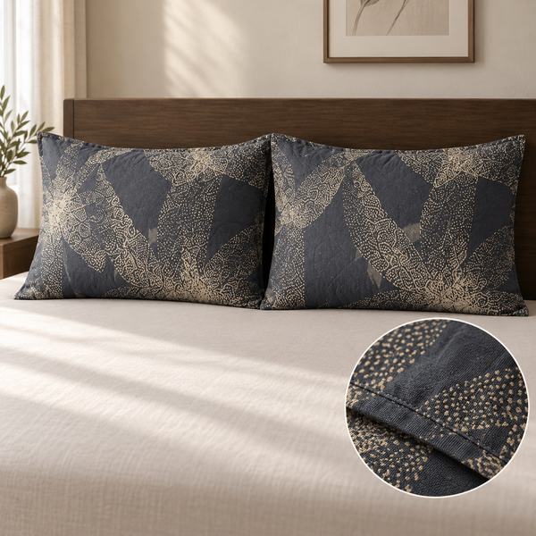 Aarniva Breathable Polyester Midnight Gold Flow Comforter Set | King/Queen | 250 GSM | Ultra-Soft & Cozy | Navy Gold | 5-Piece Set