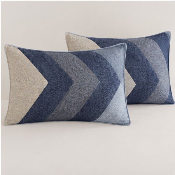 Aarniva Breathable Polyester Midnight Chevron Comforter Set | King/Queen | 250 GSM | Ultra-Soft & Cozy | Modern Chevron | 5-Piece Set