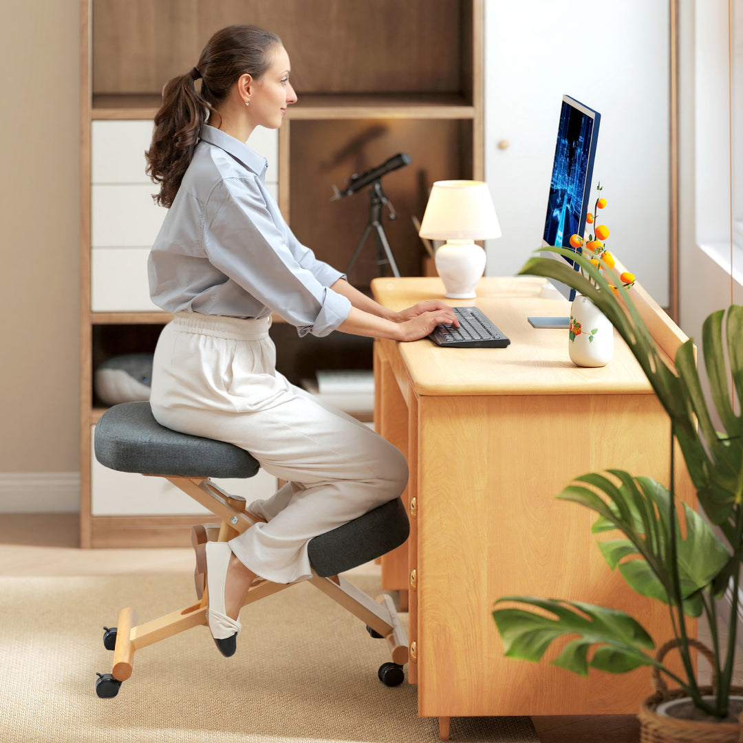 HOMCOM Ergonomic Kneeling Chair, Posture Chair with Rubberwood Frame, Wheels for Home Office, Posture Correction, Cream White