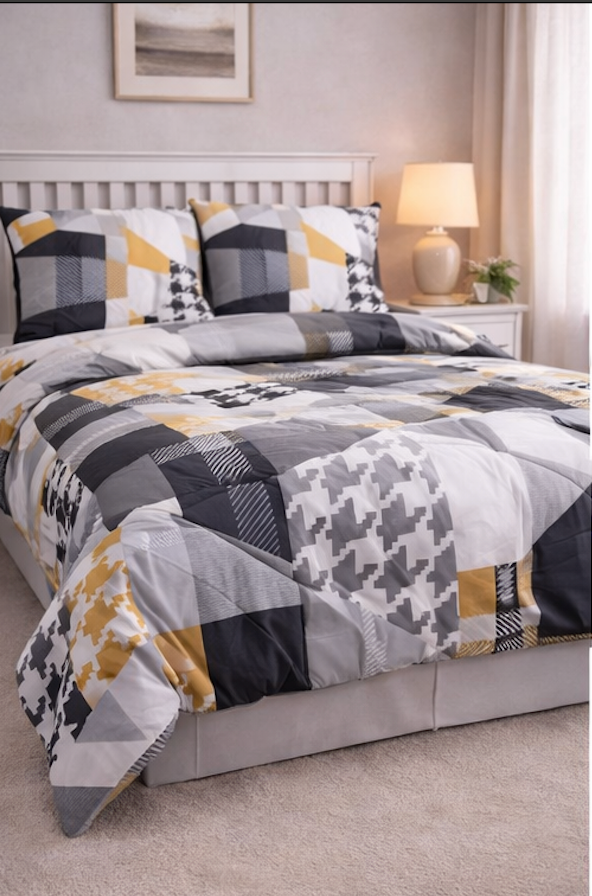 Aarniva Breathable Polyester Comforter Set | King/Queen | 250 GSM | Ultra-Soft & Cozy | Black Grey Design | Includes 2 Pillow Covers