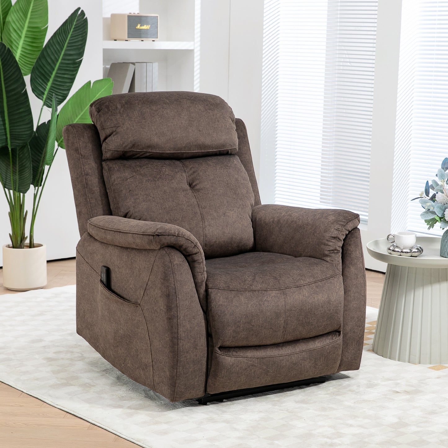 HOMCOM Manual Recliner Chair with Vibration Massage & Side Pockets â€“ Living Room Recliner