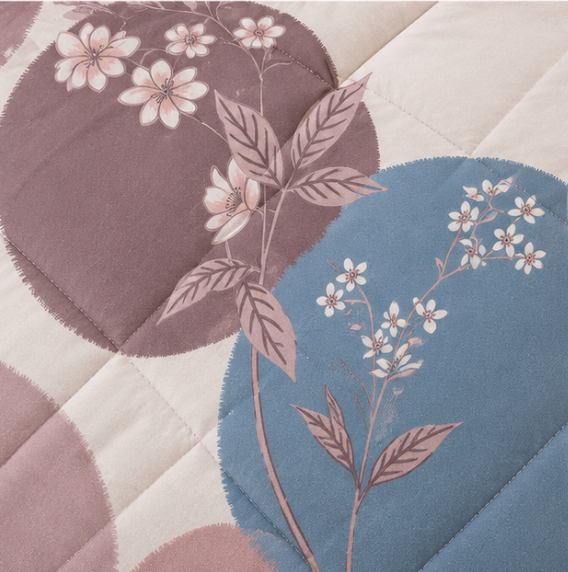 Aarniva Breathable Polyester Comforter Set | King/Queen | 250 GSM | Ultra-Soft & Cozy | Soft Floral | 5-Piece Set