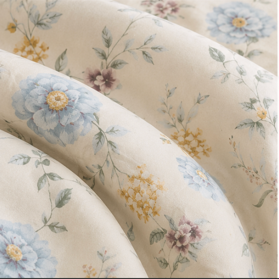 Aarniva Breathable Polyester Comforter Set | King/Queen | 250 GSM | Ultra-Soft & Cozy | Spring Bloom | 5-Piece Set