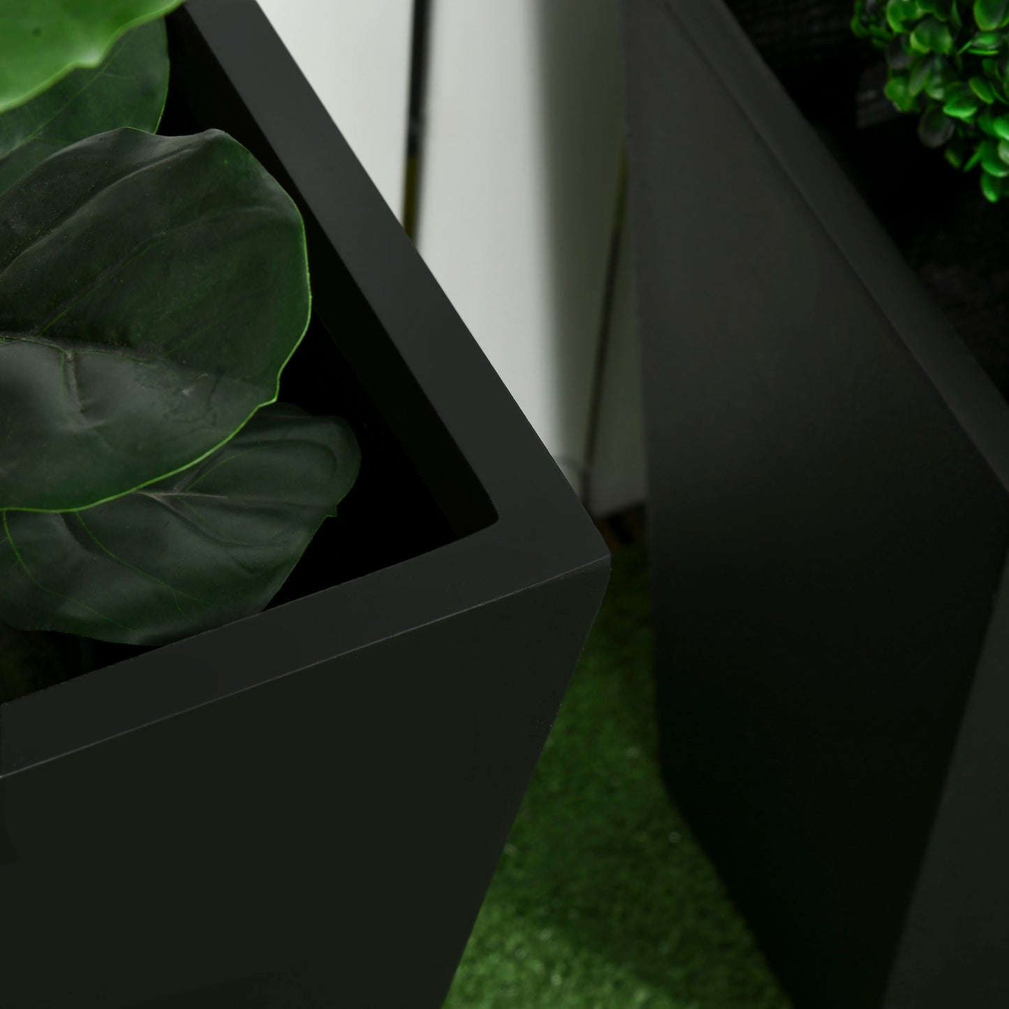 Outsunny Set of 2 Tall Planters with Drainage Holes, 22" / 18" Outdoor Flower Pots for Patio, Yard, Garden, Grey