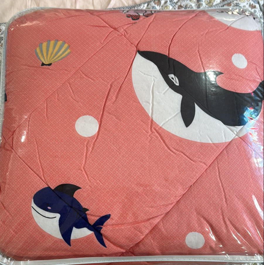Aarniva Breathable Polyester Whale Wishes Comforter Set | Double/Twin | 250 GSM | Ultra-Soft & Cozy | Coral Pink | 5-Piece Set