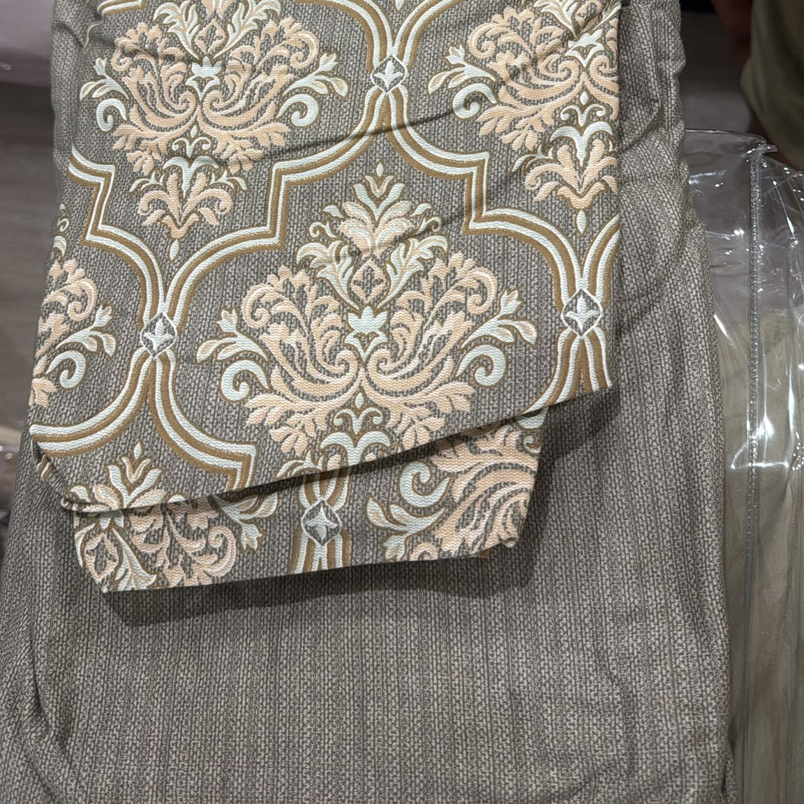 Aarniva 100% Cotton Damask Bedsheet Set | King/Queen | Soft & Breathable | Stone Grey Damask | 6-Piece Set