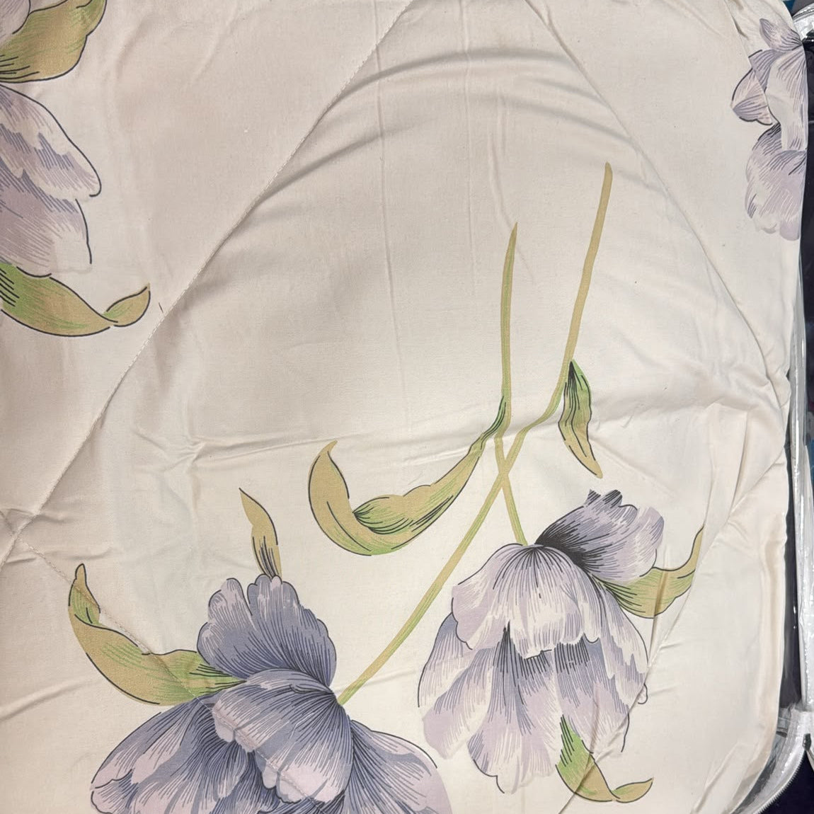 Aarniva Breathable Polyester Lavender Bloom Garden Comforter Set | King/Queen | 250 GSM | Ultra-Soft & Cozy | Lavender Bloom | 5-Piece Set