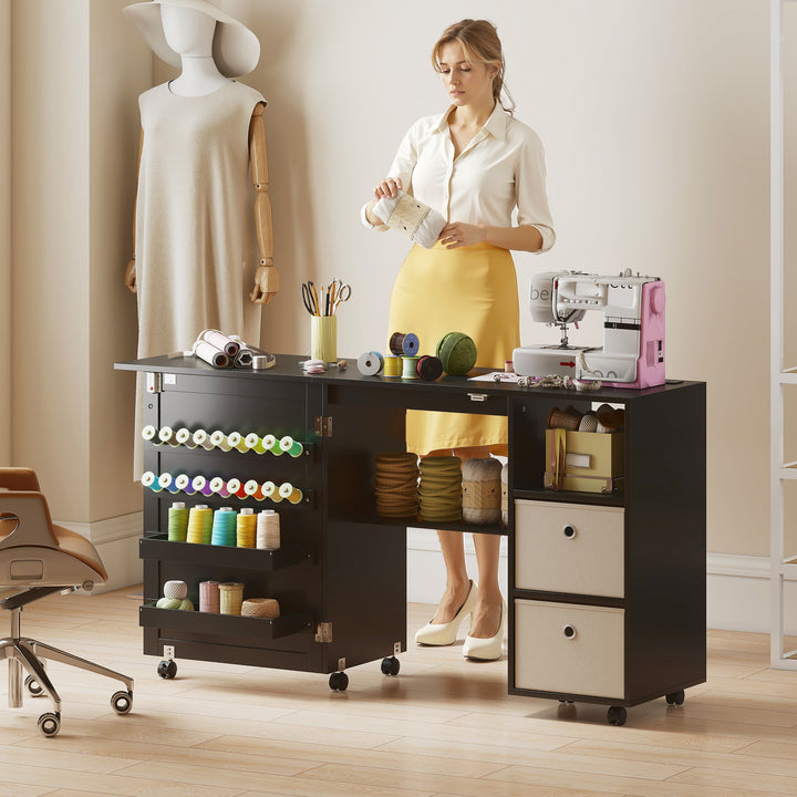 HOMCOM Rolling Sewing Machine Table with Power Outlet, Folding Craft Table with 2 Fabric Drawers, 2 Bins and 18 Pegs, White