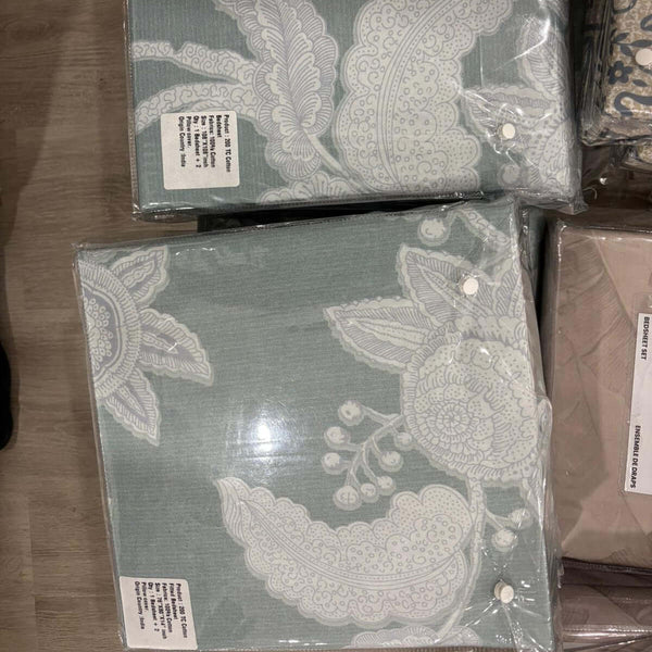 Aarniva 100% Cotton Paisley Floral Bedsheet Set in Misty Sage, 200 TC, packaged and ready for sale.