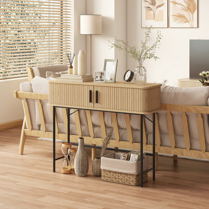 HOMCOM Mid-Century Narrow Console Table with Slatted Tambour Sliding Doors, Entryway Table with Steel Legs, Oak and Black