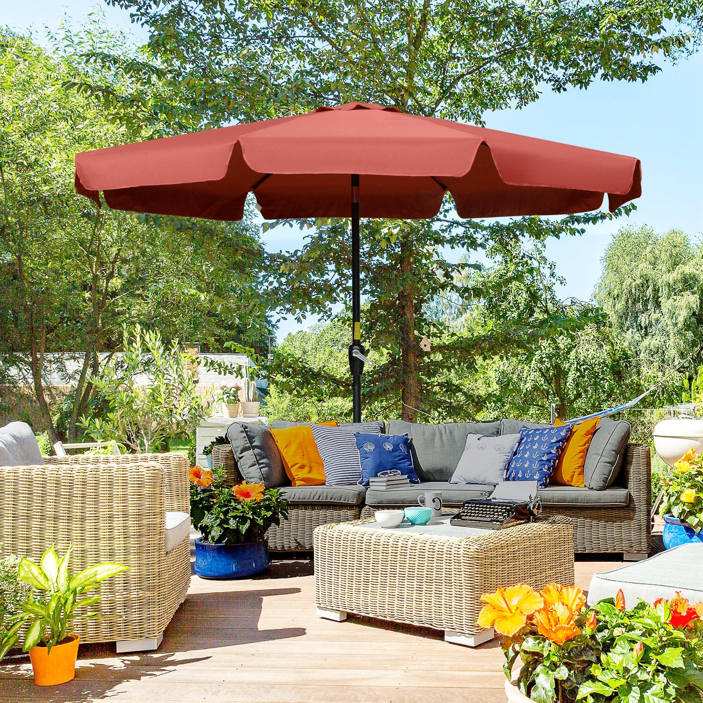 Outsunny 8.5 ft Outdoor Market Table Umbrella, Round Patio Umbrella with Tilt and Crank for Garden, Backyard, Deck, Wine Red