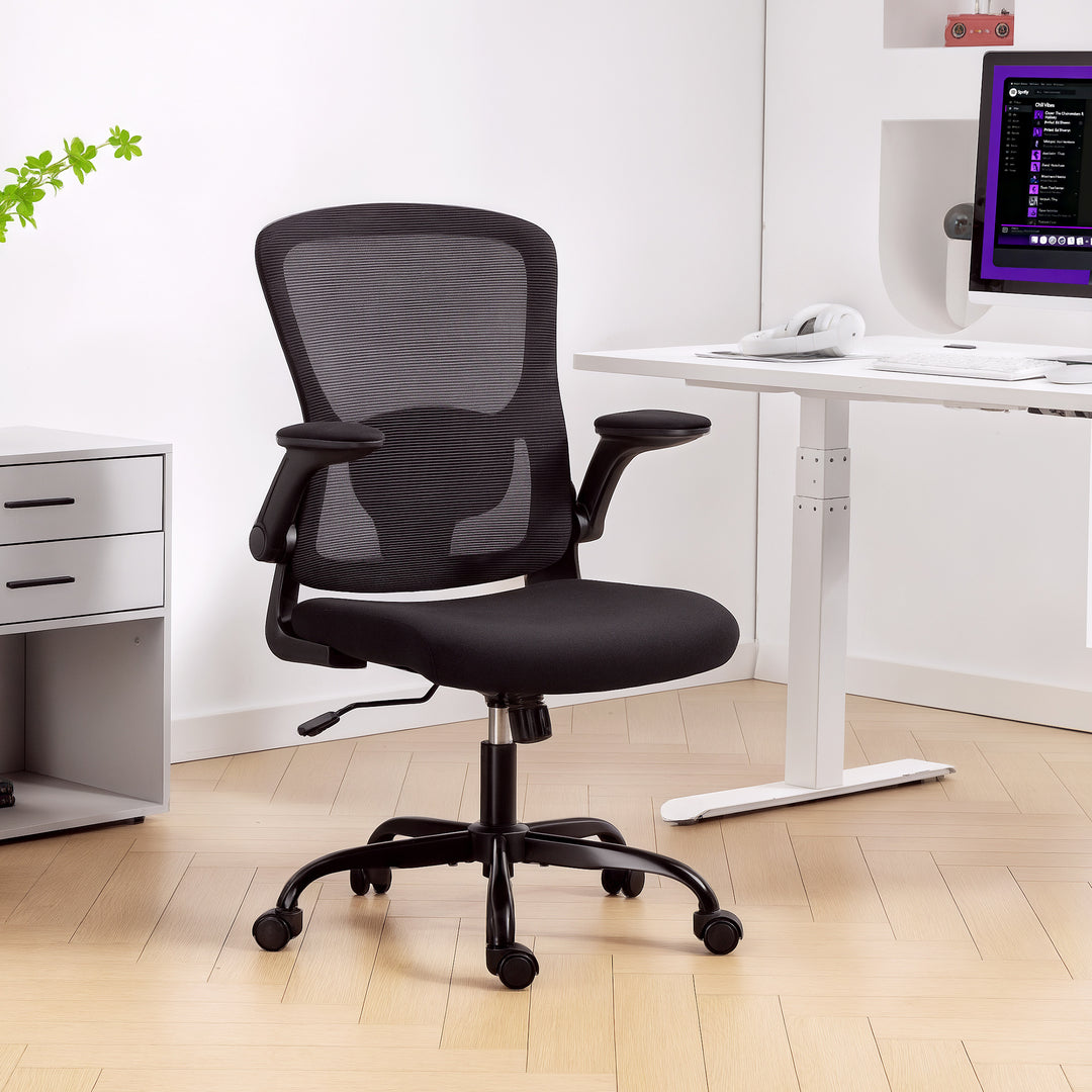 HOMCOM Ergonomic Mesh Office Chair with 4D Lumbar Support, Swivel Desk Chair with Flip-up Armrests, Tilt Function, Grey