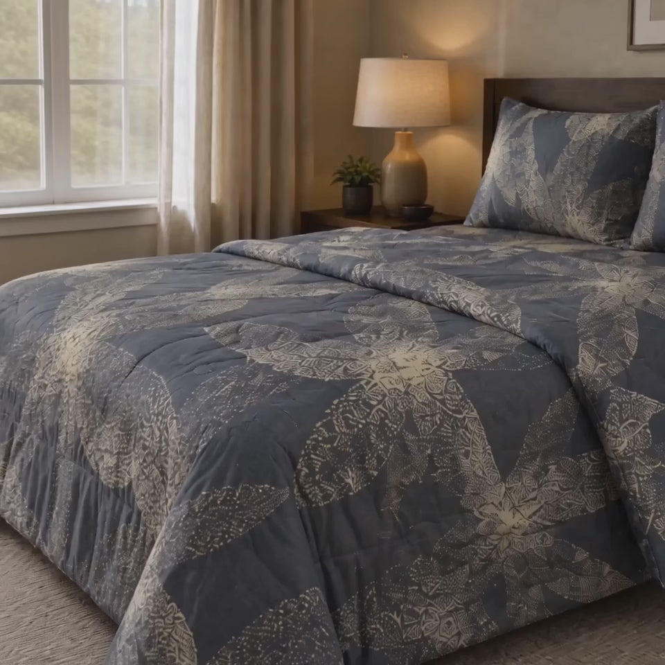 Aarniva Breathable Polyester Midnight Gold Flow Comforter Set | King/Queen | 250 GSM | Ultra-Soft & Cozy | Navy Gold | 5-Piece Set